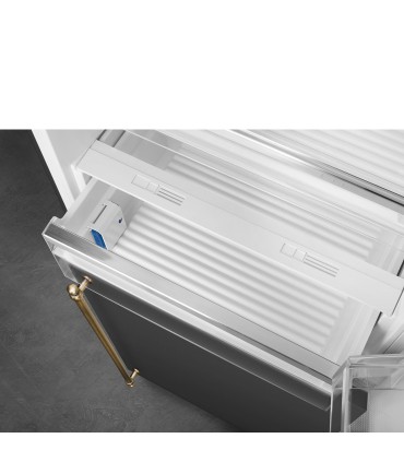 Smeg FA8005RAO6 Frigorífico combinado Colonial, bisagra derecha, Color Crema, 195,5 x 70,4 cm
