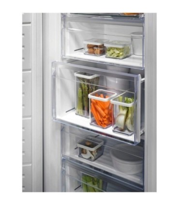 Electrolux LUT6NE28W Congelador vertical de libre instalación de 186 x 60 cm, Blanco